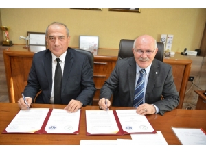 Uşak Üniversitesi ’Mevlana Değişim’ Protokolünün Paydaşı Oldu