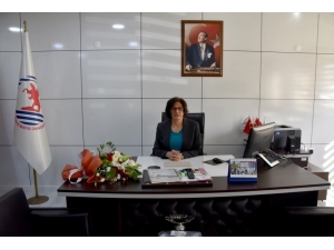 Eğitim Fakültesinde Devir Teslim