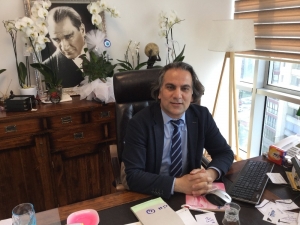 Yumurtalık Kanserinde Tecrübeli Cerrah Yaşam Süresini Uzatıyor