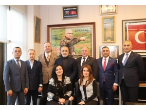 Azerbaycanlı İş Adamlarından Yalçın Topçu’ya Ziyaret