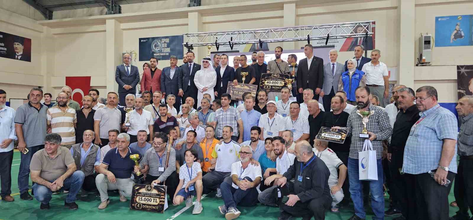 haskoy-de-uluslararasi-dama-turnuvasi-tamamlandi-185-bin-tl-lik-oduller-sahiplerini-buldu