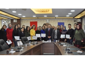 Mardin’de Girişimcilik Eğitimi Sertifikaları Dağıtıldı
