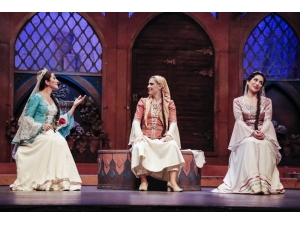 2019’un İlk Opereti “Arşın Mal Alan”