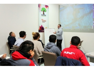 Alleben-1’de Sutopu Antrenörlerine Yönelik Gelişim Semineri Düzenlendi