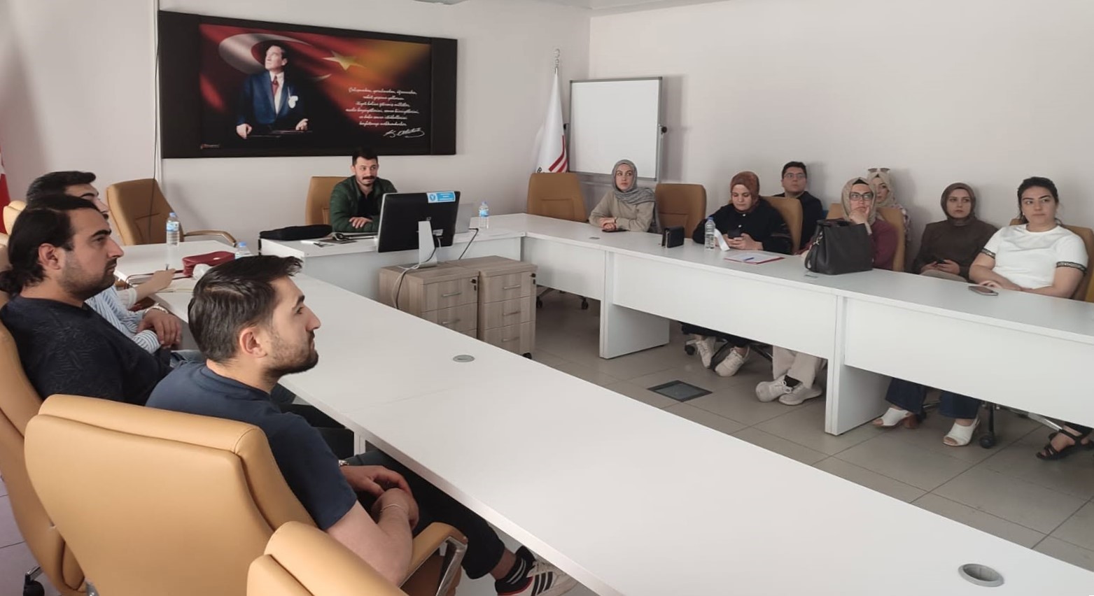 bayburt-ta-sosyal-hizmet-calisanlarina-mahremiyet-egitimi-verildi