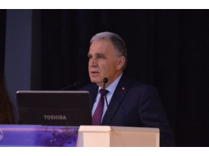 Kastamonu’da Okul İdarecilerine Yönetim Becerileri Ve Liderlik Konferansı Verildi