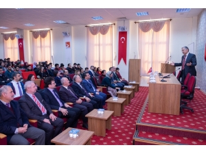 Şeyh Edebali Üniversitesi’nde "Meslek Ve Ahlak" Konulu Konferans Verildi