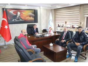 Boks Şampiyonasında Bayram Malkan Türkiye 2.si Oldu