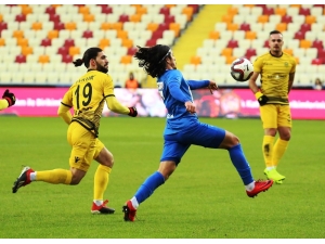 Ziraat Türkiye Kupası: E.yeni Malatyaspor: 0 - Bodrum Belediyesi Bodrumspor: 2 (İlk Yarı)