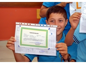 Antalya’da 451 Bin Öğrenci Karne Heyecanı Yaşayacak