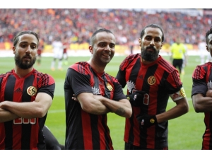 Semih Şentürk’ten Eskişehirspor’a İyi Haber