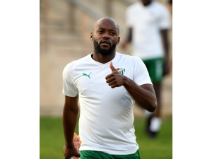 Jires Kembo’ya Vakıfköy Yolu Gözüktü