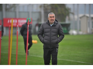 Samet Aybaba: “Fenerbahçe Maçını Kazanmak İstiyoruz”