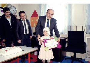 Kırka’da Minik Kur’an Kursu Öğrencilerinin Karne Sevinci