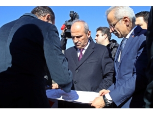 Bakan Turhan’dan Antalya-izmir Arası Hızlı Tren Ve Otoyol Müjdesi