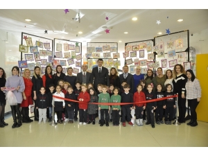 Gkv’nin Minik Ressamlarından Karma Sergi