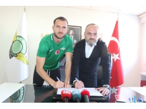 Akhisarspor’dan 3 Transfer Birden