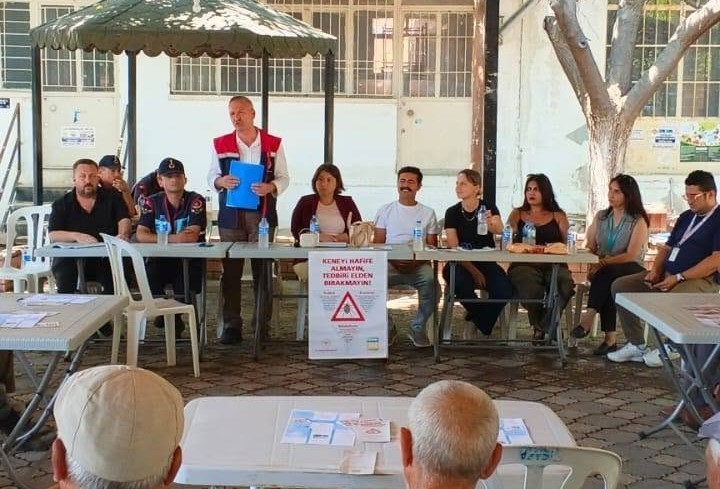 didim-de-ureticilere-kapsamli-tarim-ve-hayvancilik-bilgilendirmesi