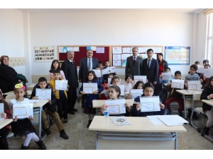 Adıyaman’da 154 Bin Öğrenci Karne Sevinci Yaşadı