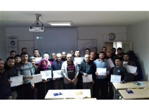 Kimya Mühendisleri Odası Numune Alma Personellerine Eğitim Verdi