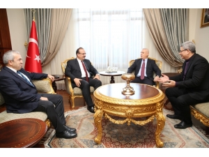 Bozbey’in İlk Seçim Ziyareti Vali Canbolat’a