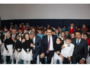 Bakan Dönmez’den Öğrencilere Enerji Verimliliği Çağrısı