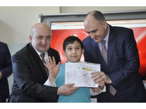 Kahramanmaraş’ta 293 Bin Öğrenci Karne Sevinci Yaşadı