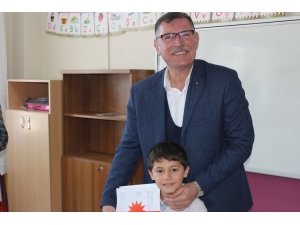 Vezirhan’da Öğrenciler Karne Heyecanı Yaşadı