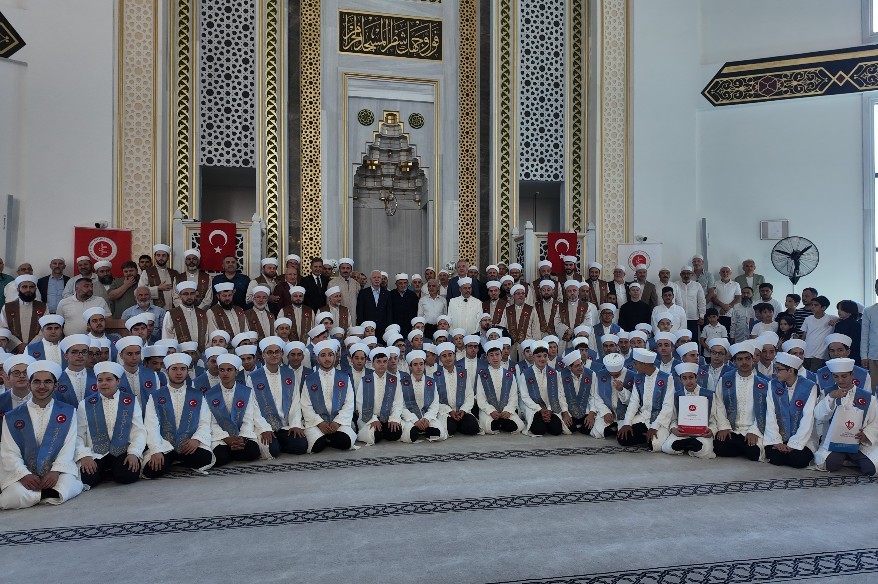 esenler-de-114-hafiz-icazet-aldi