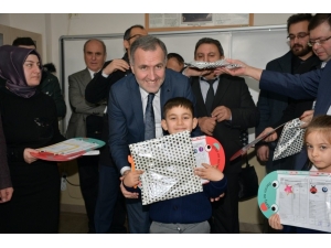 İnegöl’de 60 Bin Öğrenci Karne Heyecanı Yaşadı