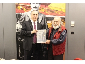 Galatasaray’dan Şampiyona 63 Yıllık Vefa