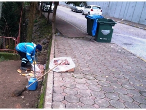 İzmit’te Kaldırım İşgaline İzin Yok