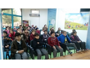 5 Bin Çocuğa Hakları Anlatıldı