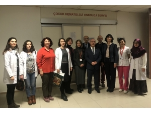 Esogü Hastanesi’nde Yatan Çocukların Karne Heyecanı