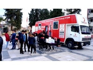 Sarıgöl’de 110 Ünite Kan Toplandı