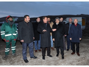 Vali Bilmez Çöp Alanında İncelmelerde Bulundu