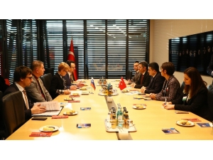 Bakan Pakdemirli, Slovenya Tarım Orman Ve Gıda Bakanı İle Görüştü