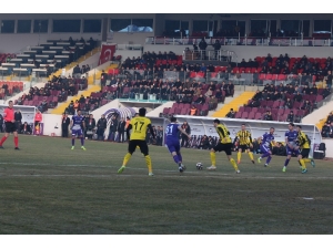 Spor Toto 1. Lig: Afjet Afyonspor: 1 - İstanbulspor: 1