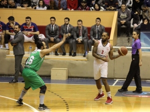Türkiye Basketbol 1. Ligi: Karesispor: 92 - Ankara Dsi Mamakspor: 95