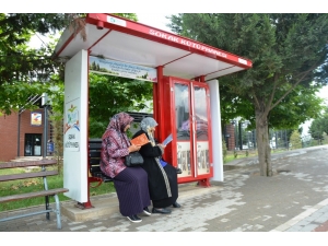 Sokak Kütüphaneleri İlgi Görüyor