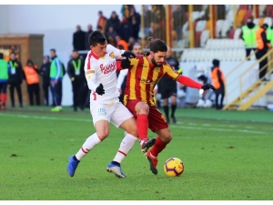 Göztepe Kötü Başladı