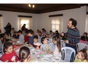 Kuşadası’nda Yarıyıl Tatil Atölyeleri Başladı