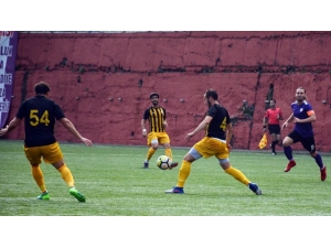 Kdz. Ereğli Belediyespor Sakarya Deplasmanından 1 Puanla Döndü