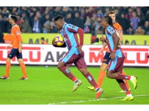 Spor Toto Süper Lig: Trabzonspor: 2 - Medipol Başakşehir: 4 (Maç Sonucu)