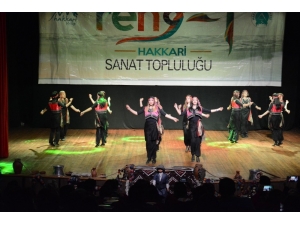 Reng-i Hakkari, Batman’da Sahne Aldı