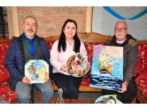 Bin Yıllık Çini Sanatı Tarihi Handa Hayat Buldu