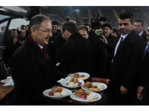 Eryaman Stadı’na Kasapoğlu Ve Özhaseki Çıkarması