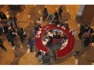 Piazza, Param Kart İle Harcadıkça Kazandırıyor