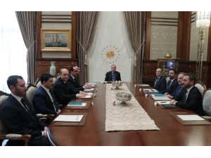 Cumhurbaşkanı Erdoğan, Politika Kurulları Başkan Vekillerini Kabul Etti