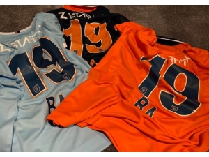 Demba Ba ’19’ Numarayı Giyecek